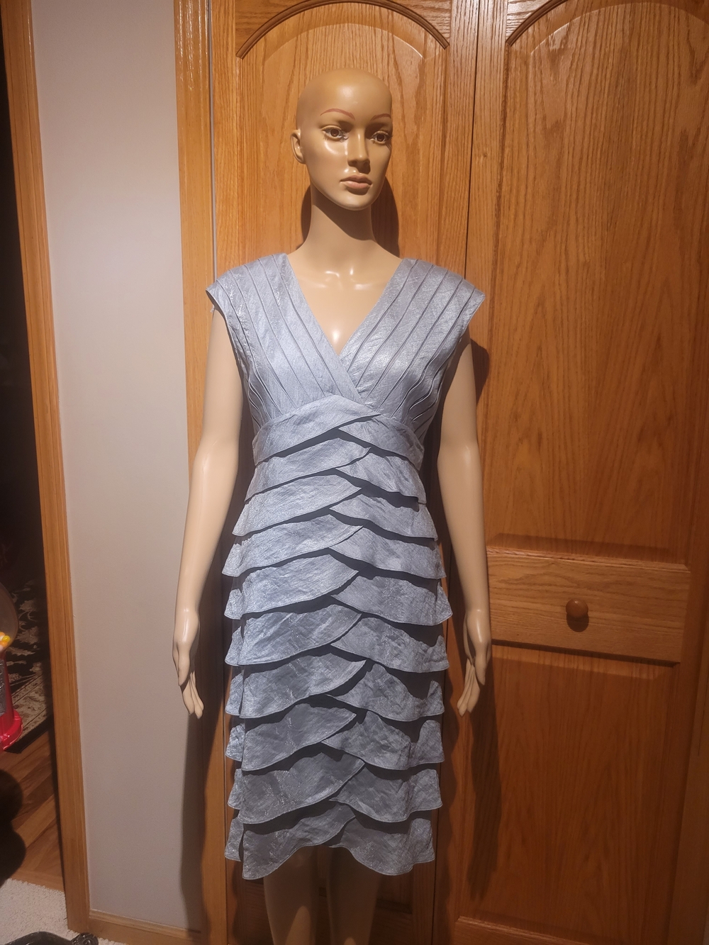 Adrianna Papell Tiered V-Neck Midi Dress